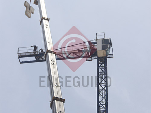 Locação de Guindaste de 240 Toneladas