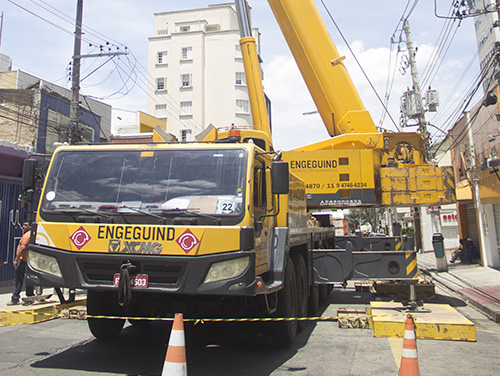 Locação de guindaste em Guararema - Aluguel